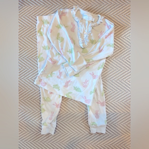 Little English bunny pjs. Size 5. - Picture 1 of 1